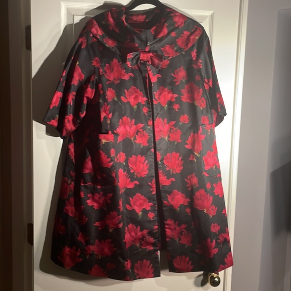 Fun women’s coat - Picture 3 of 5